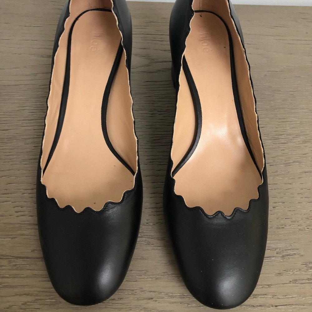 Chloé Lauren Scalloped Heel